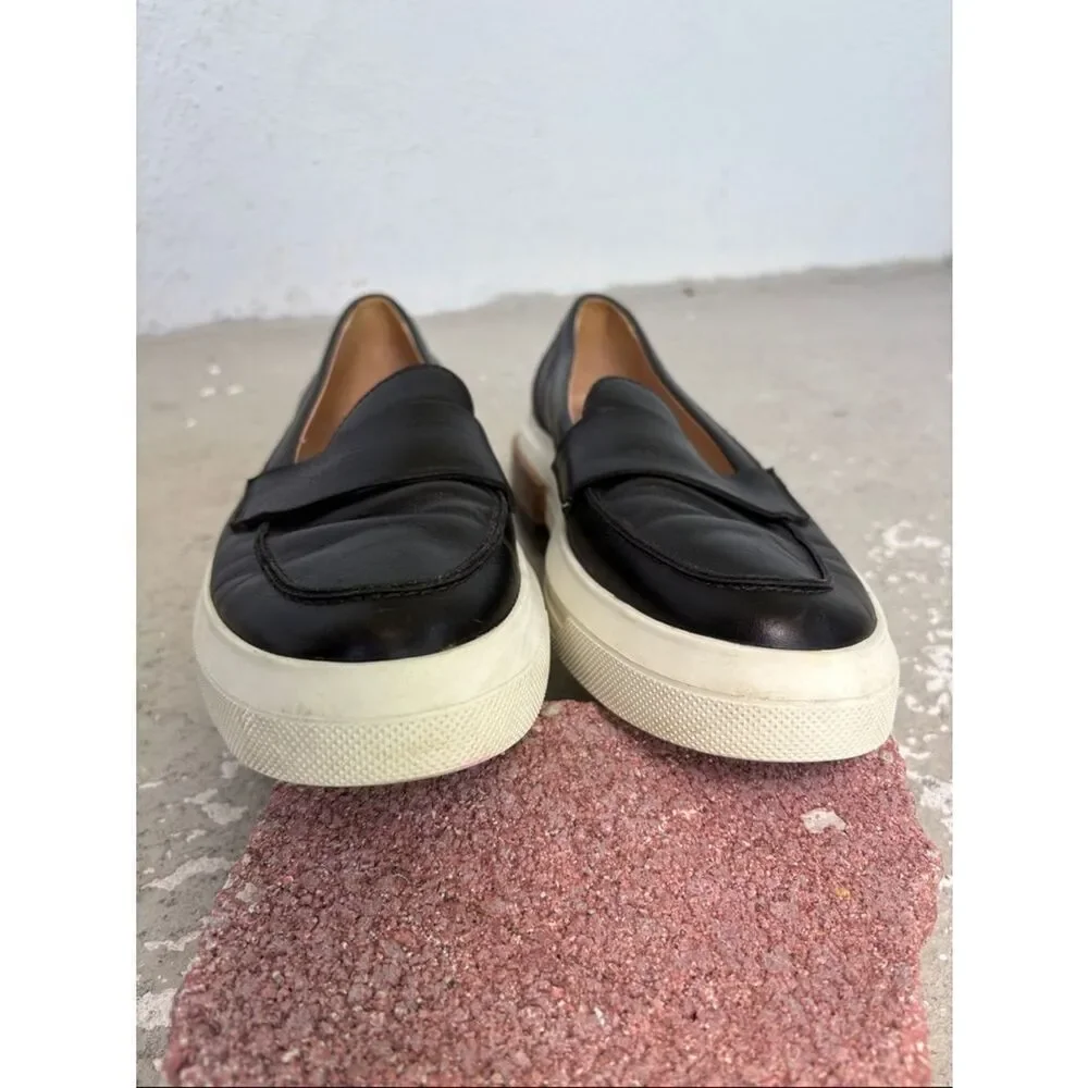 Tod’s leather loafer sneakers